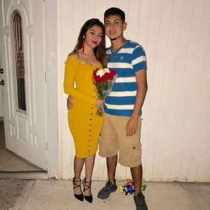 Meet your Posher, Roxane